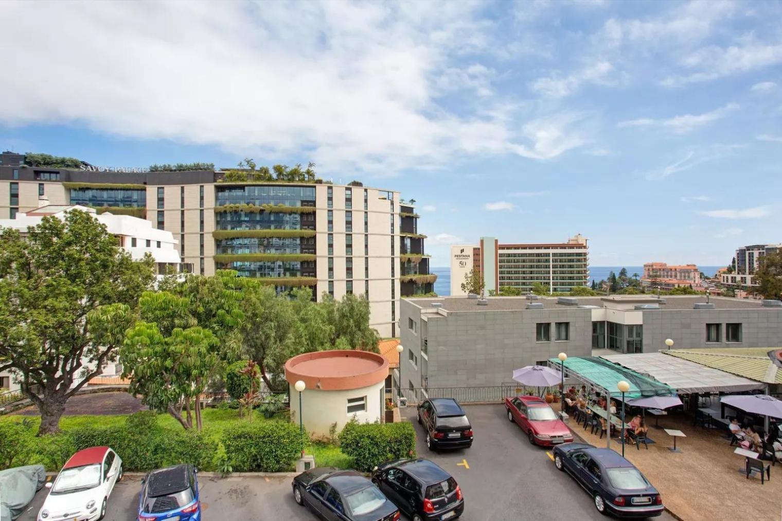 Central Living Funchal Luaran gambar